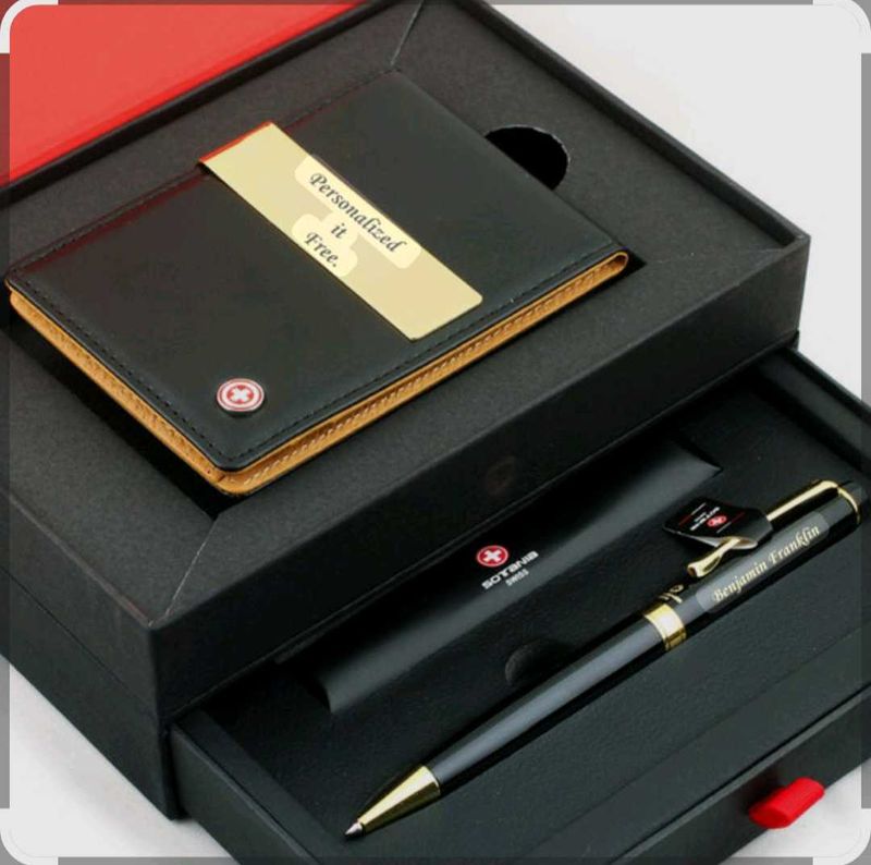 Sontaria pen and wallet set, with refill.
