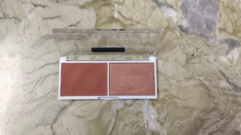 Makeup Revolution Relove Colour Play Blushed Duo.