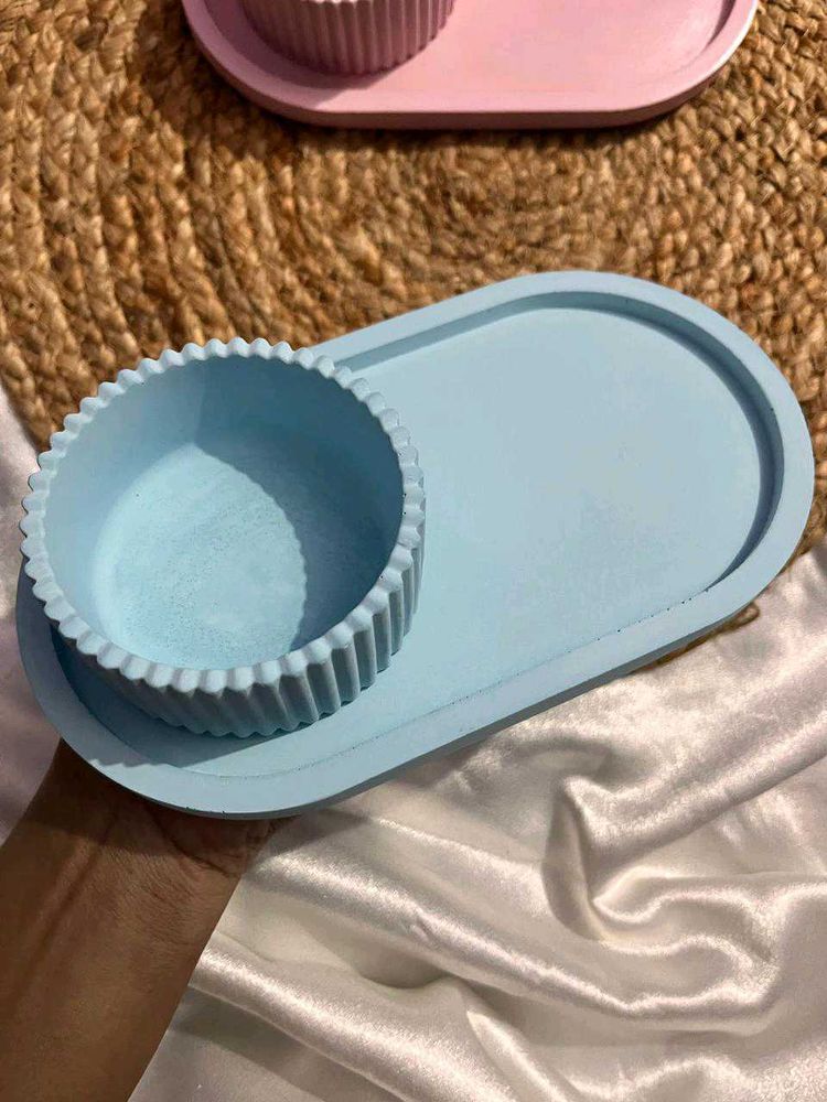 Stylish Blue Tray and jar
