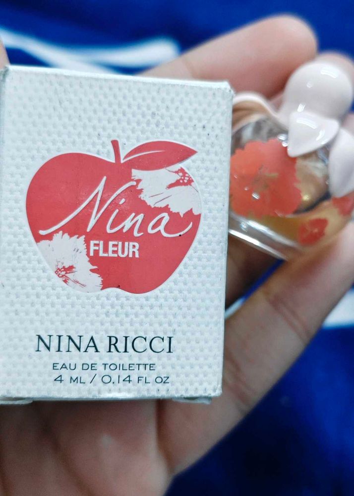 Nina Ricci Perfume