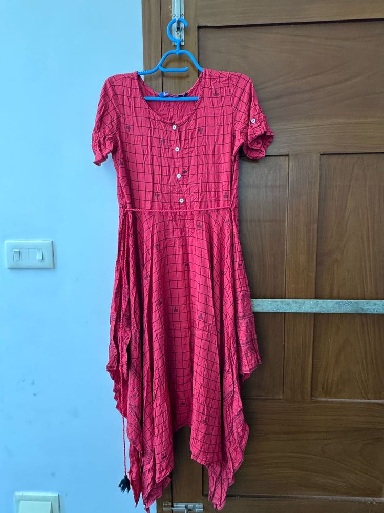 Trendy Maroon Checked Kurta – Fusion (Size S)