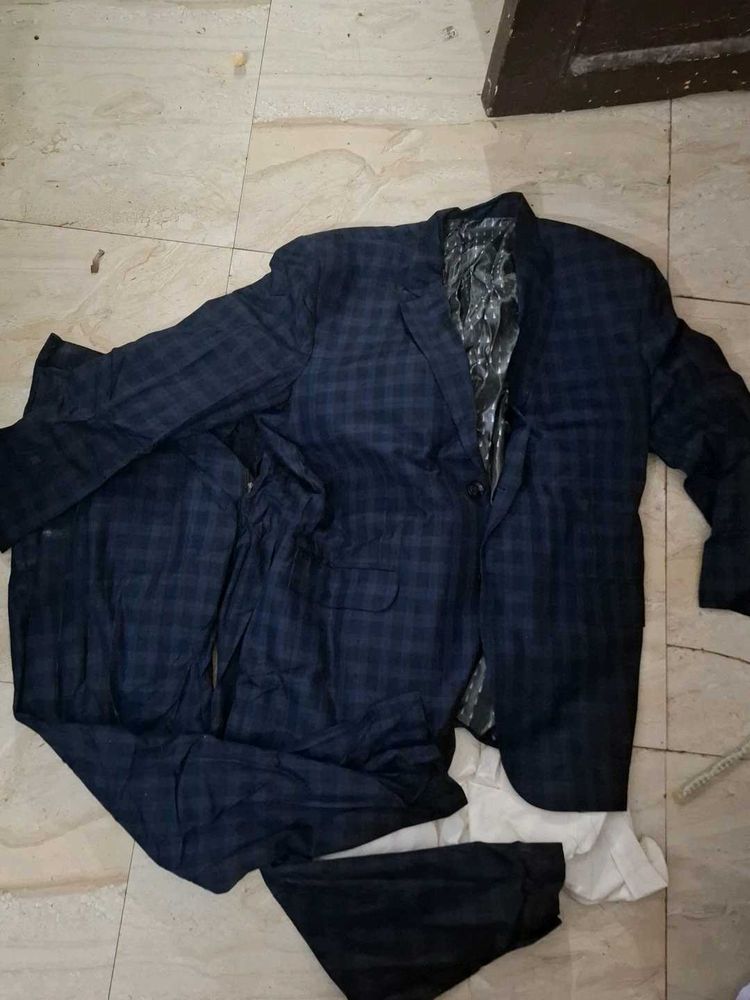 Men's Plaid Suit Set  size 46