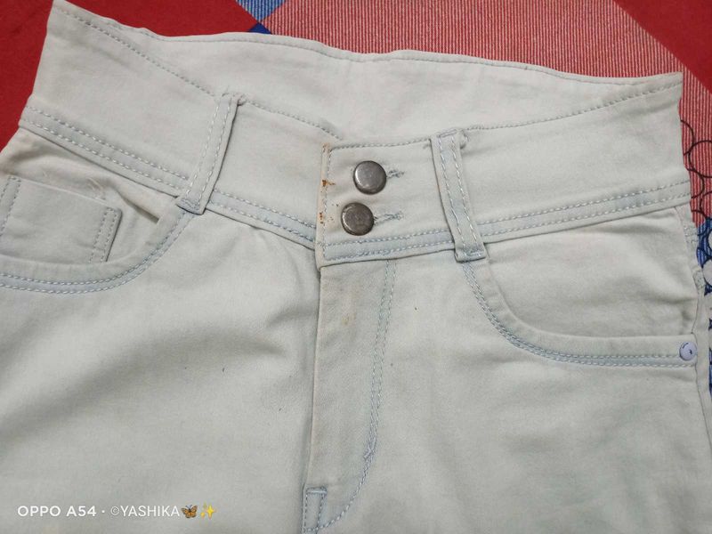 Light Wash Denim Jeans