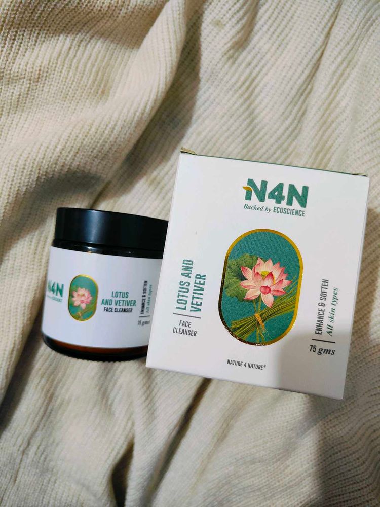 N4N Face Cleanser