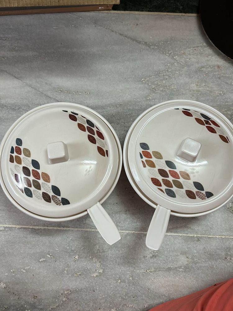 Set of 2 serving bowls
