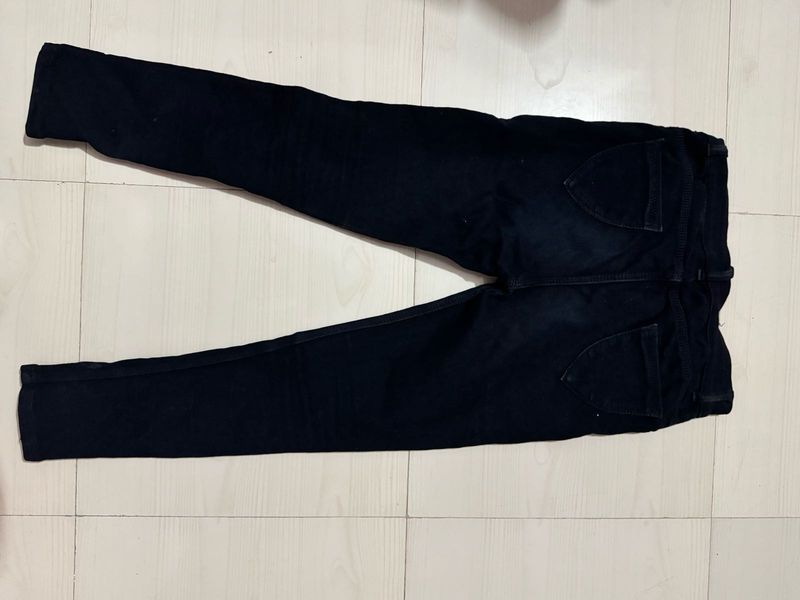 Dark Black Jeans