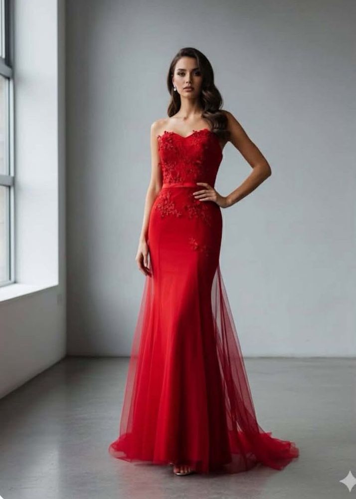 Elegant Red Evening Gown