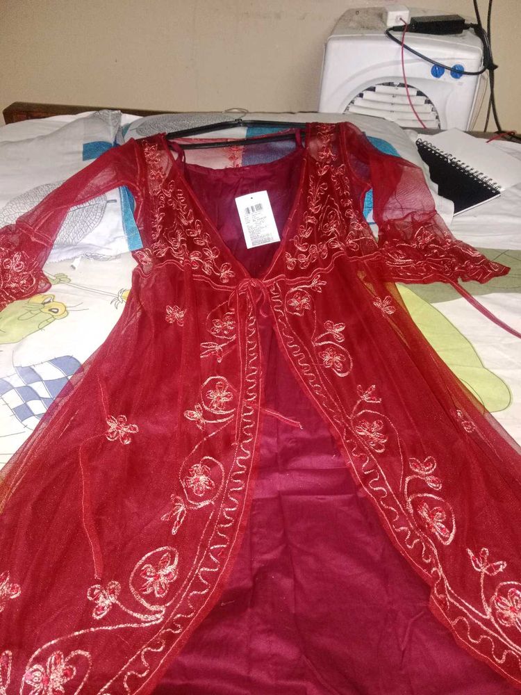 Very Light Weight Suit With Net jacket(2 Inners)