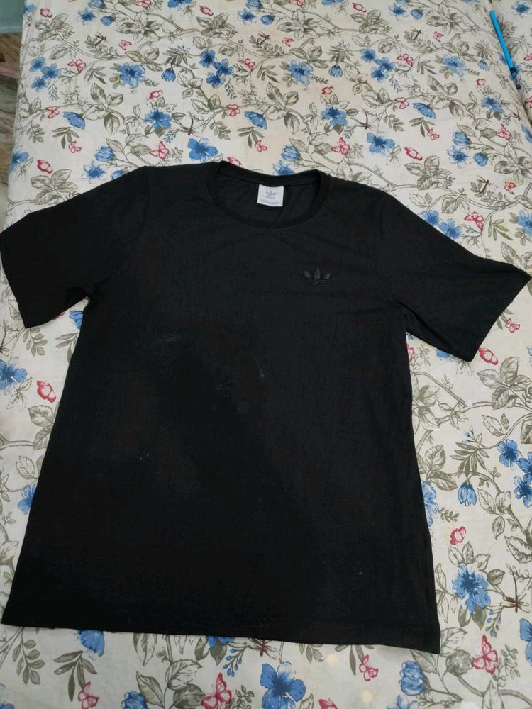 Adidas Black T-Shirt