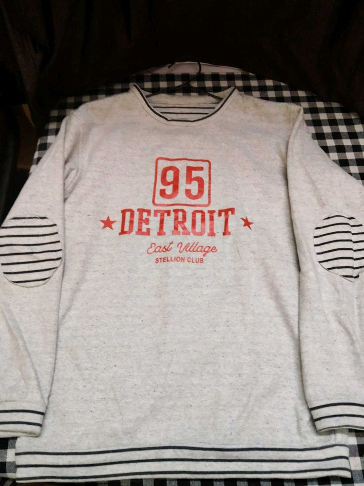 Detroit Graphic Sweatshirt