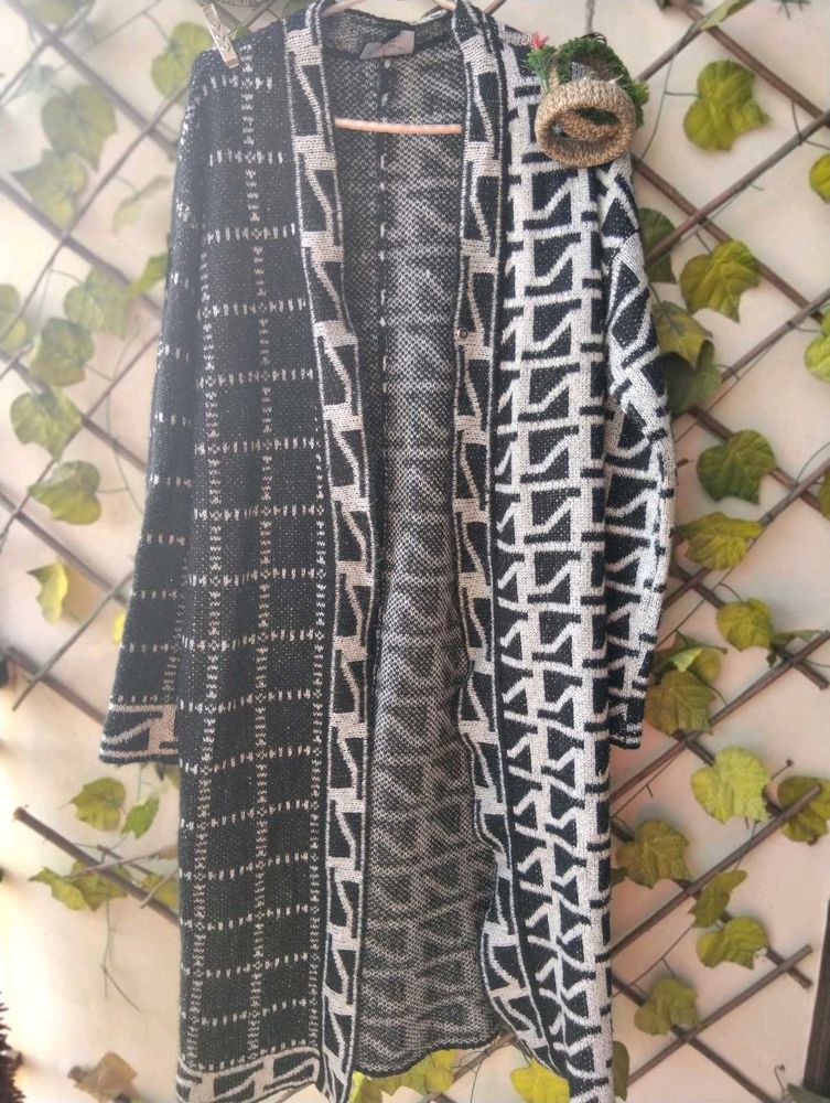 Patterned Black &amp; grey long Cardigan