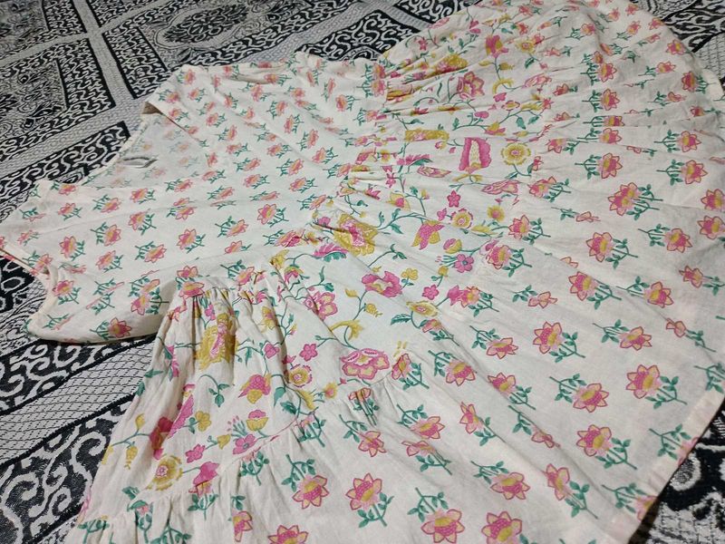 Floral Print Tiered Mini Dress
