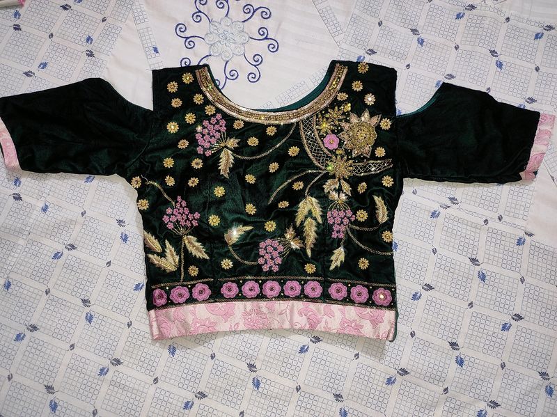 Green Padded Blouse (Pink &amp; Golden Work)