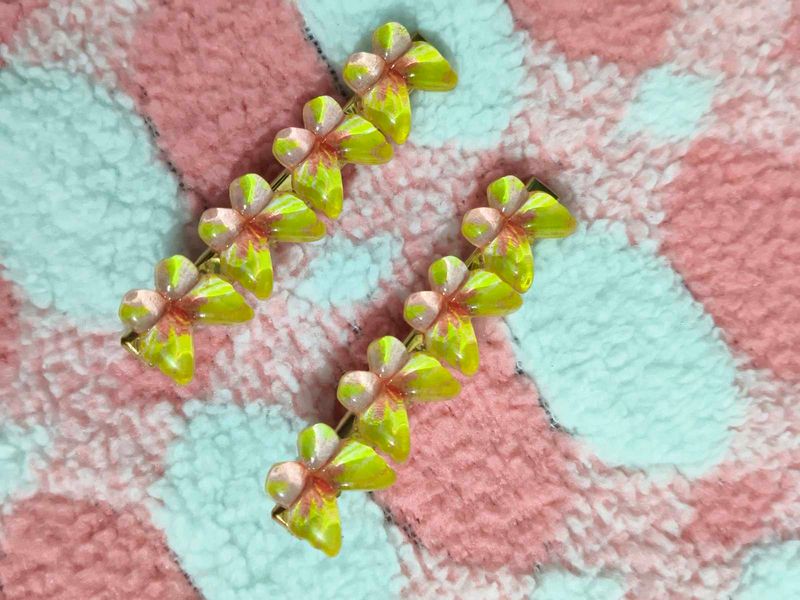 Floral Hair Clips (Set of 2)