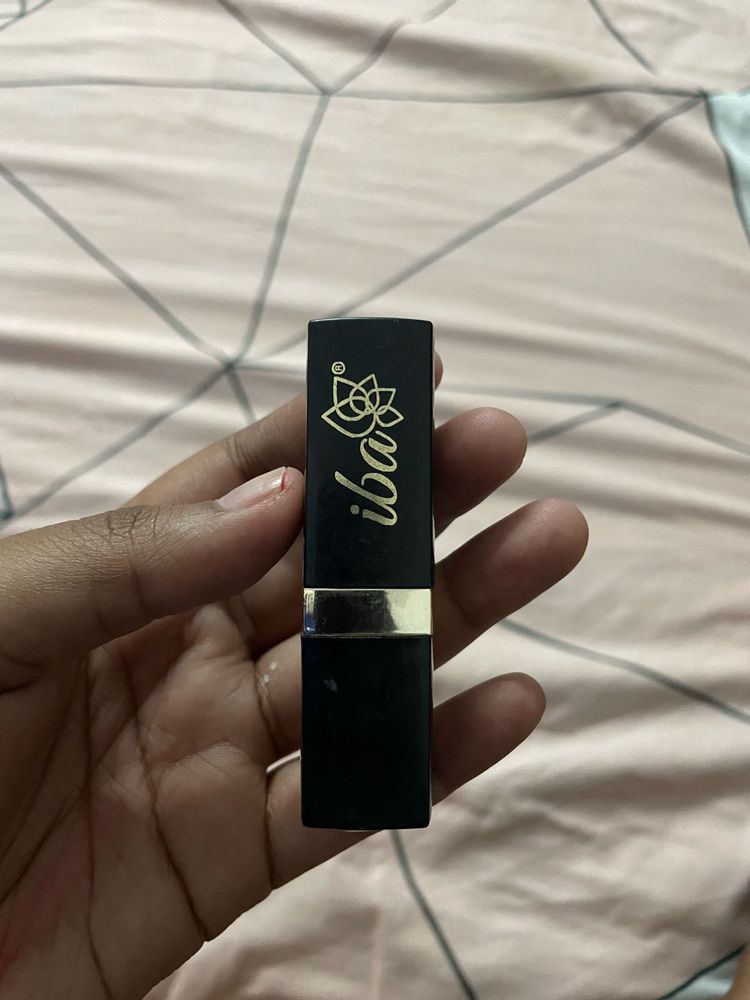 Mauve Lipstick