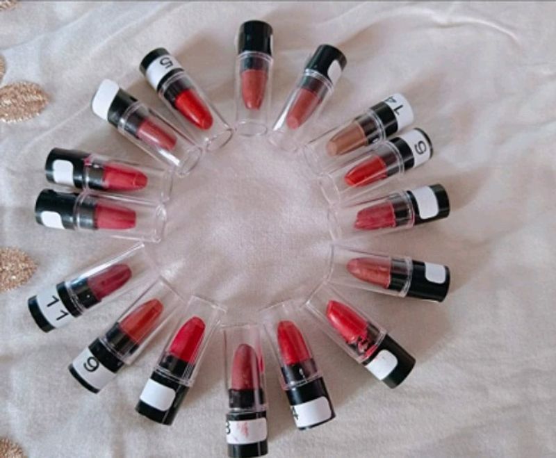 lipstick set of 16
