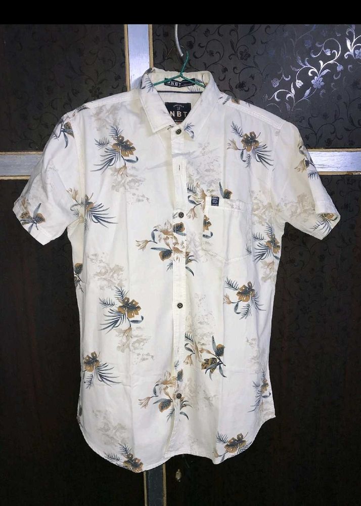 NBT Floral Button-Down