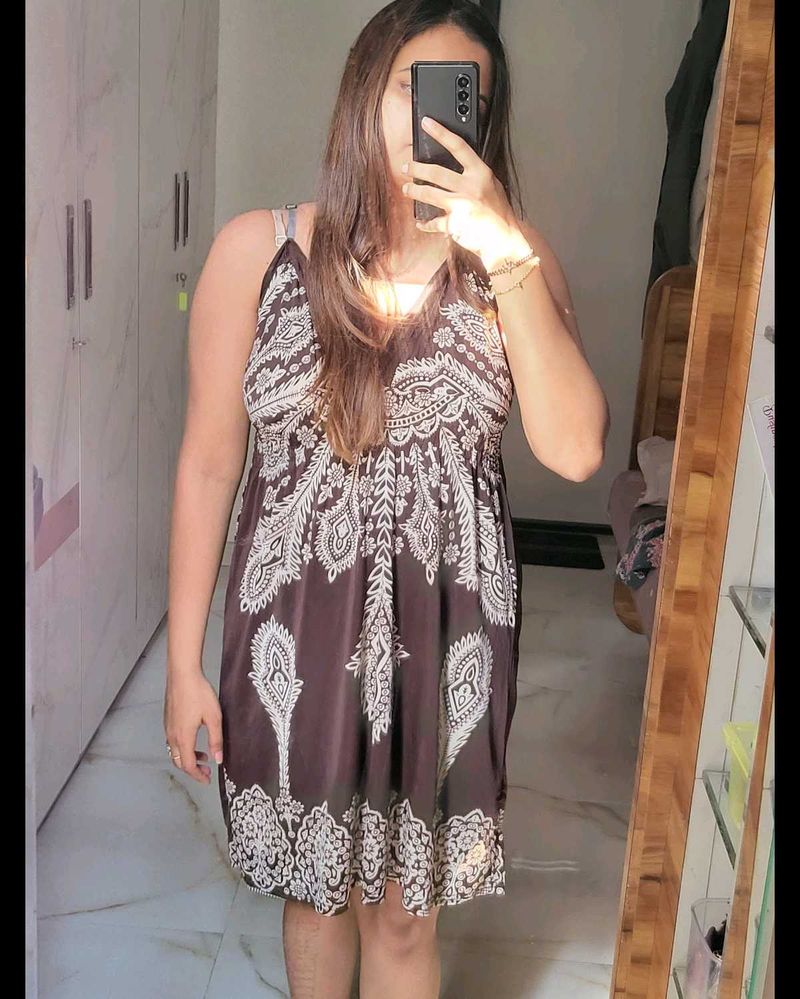 Brown Paisley Short Nighty