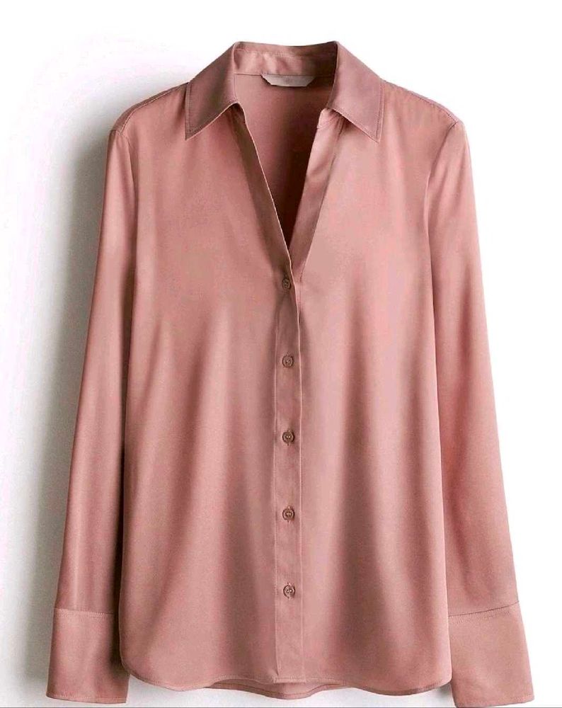 H&amp;M V Neck Blouse 🩷