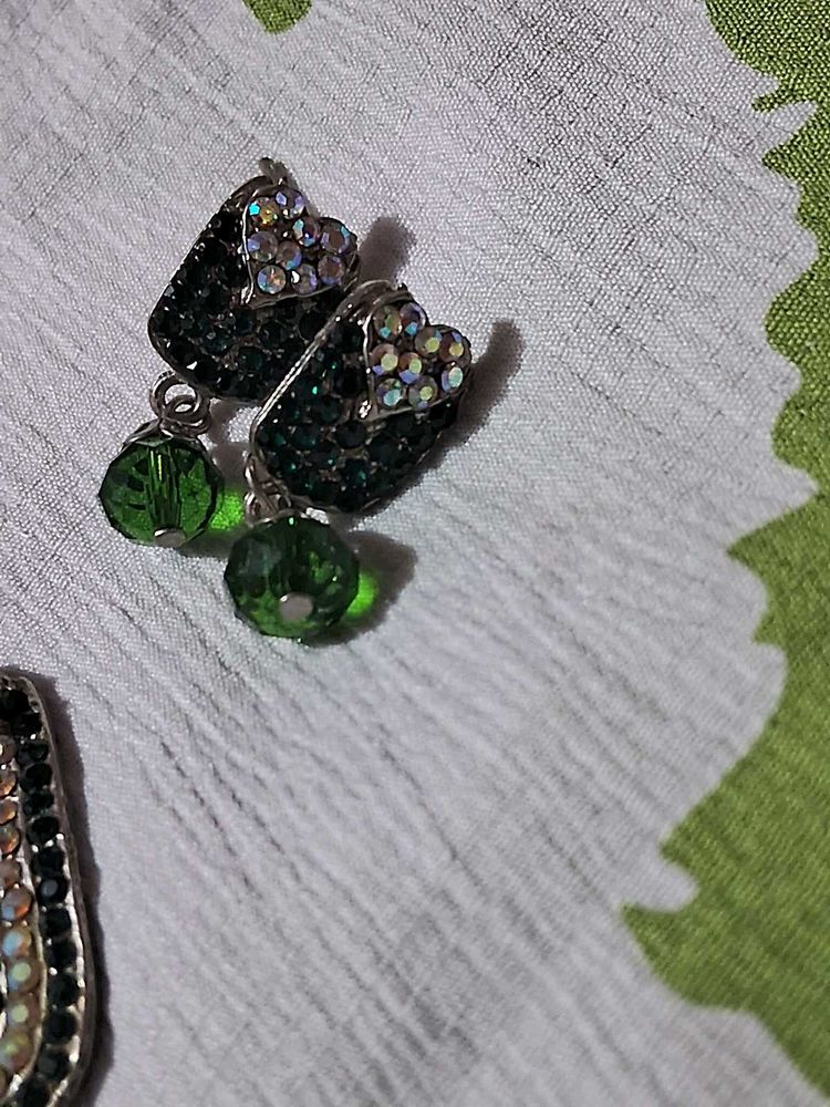 Latest Green Pendant Set🛍️💯