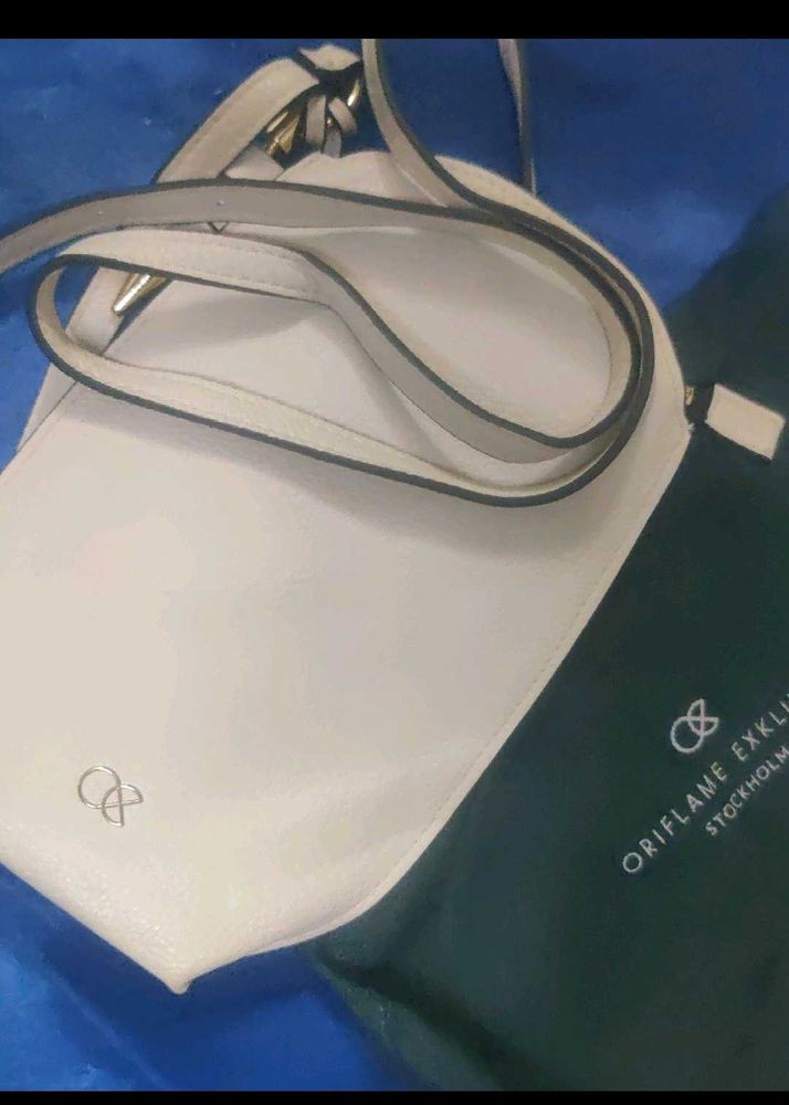 Sling Phone Bag🖤