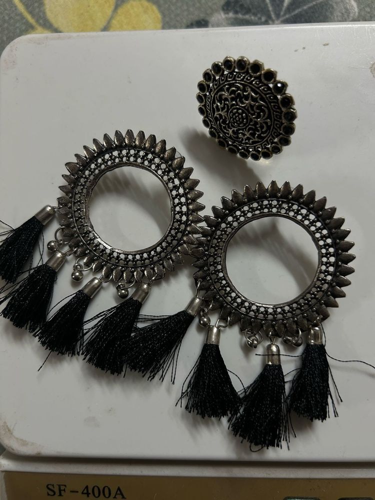 I M Selling Earings And Ring