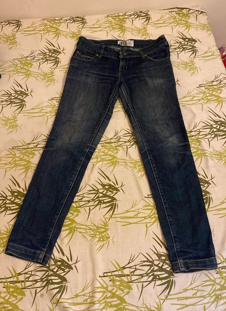 Blue Stretchable Jeans