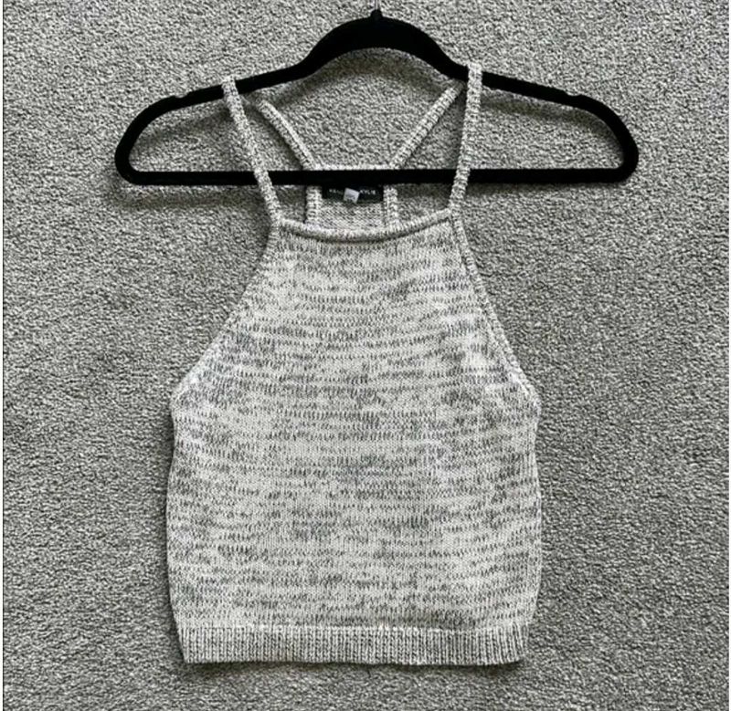 kendall &amp; kyle Gray sweater cropped Top