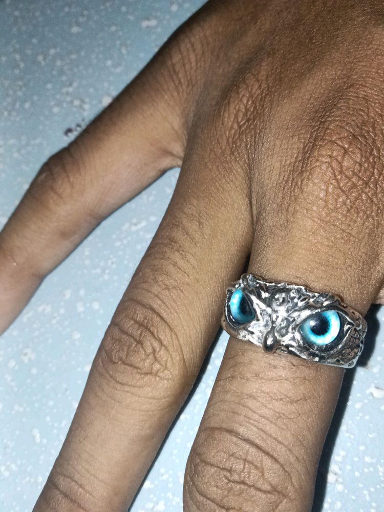 Brand New Adjustable Metal Angry Owl Ring