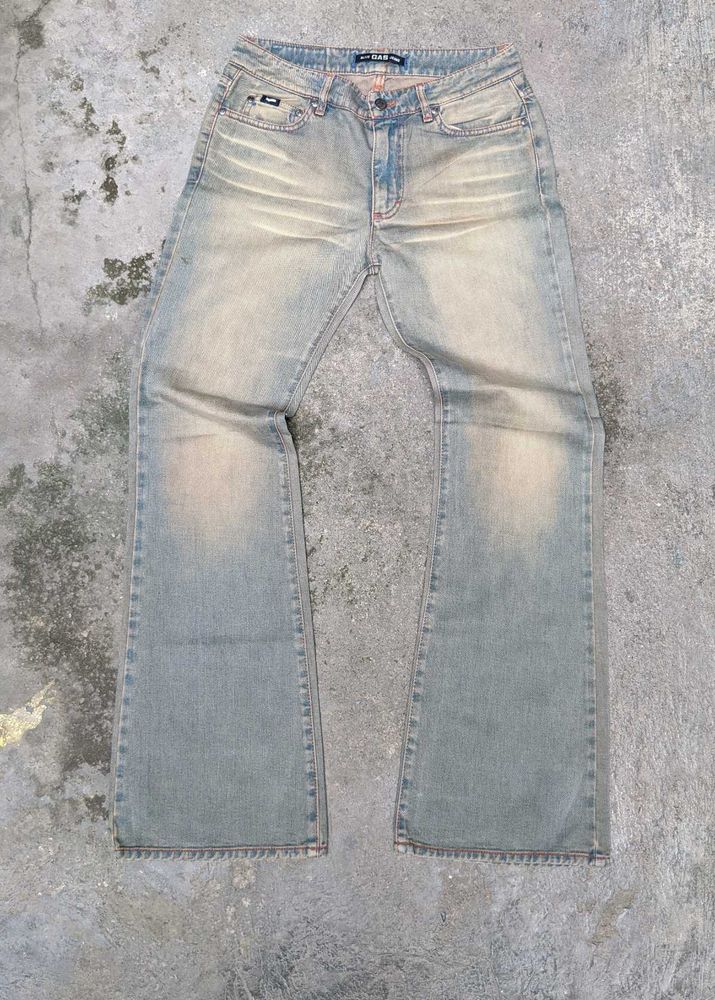 Vintage Light Wash Flare Jeans