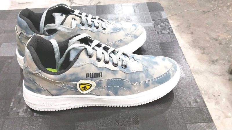 Puma Ferrari Sneakers