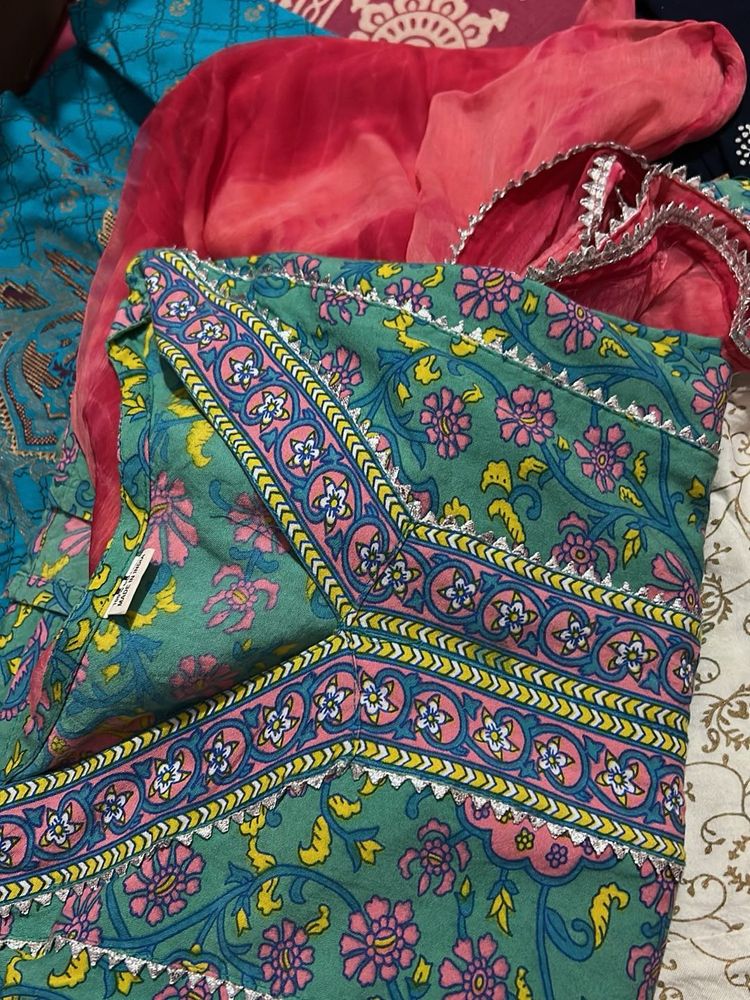 Floral Kurta Set