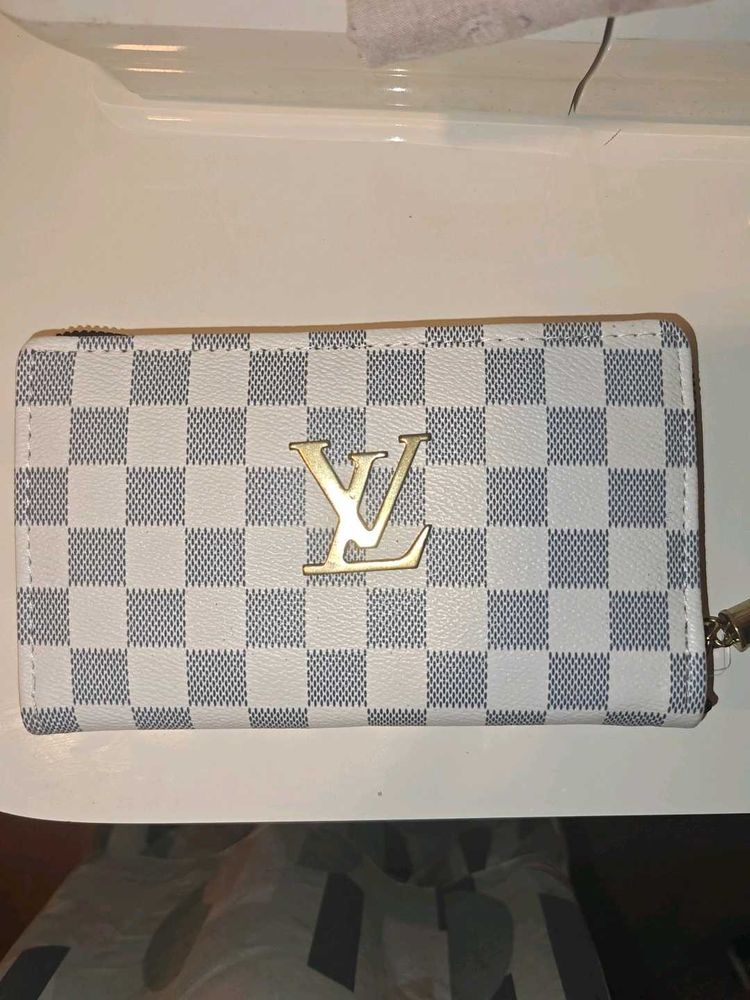 Checkered Wallet