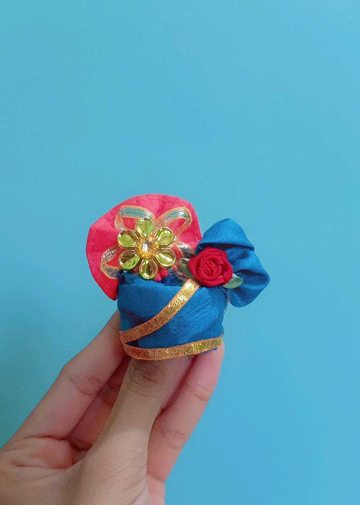 Multi Colour Pagadi For Laddugopal