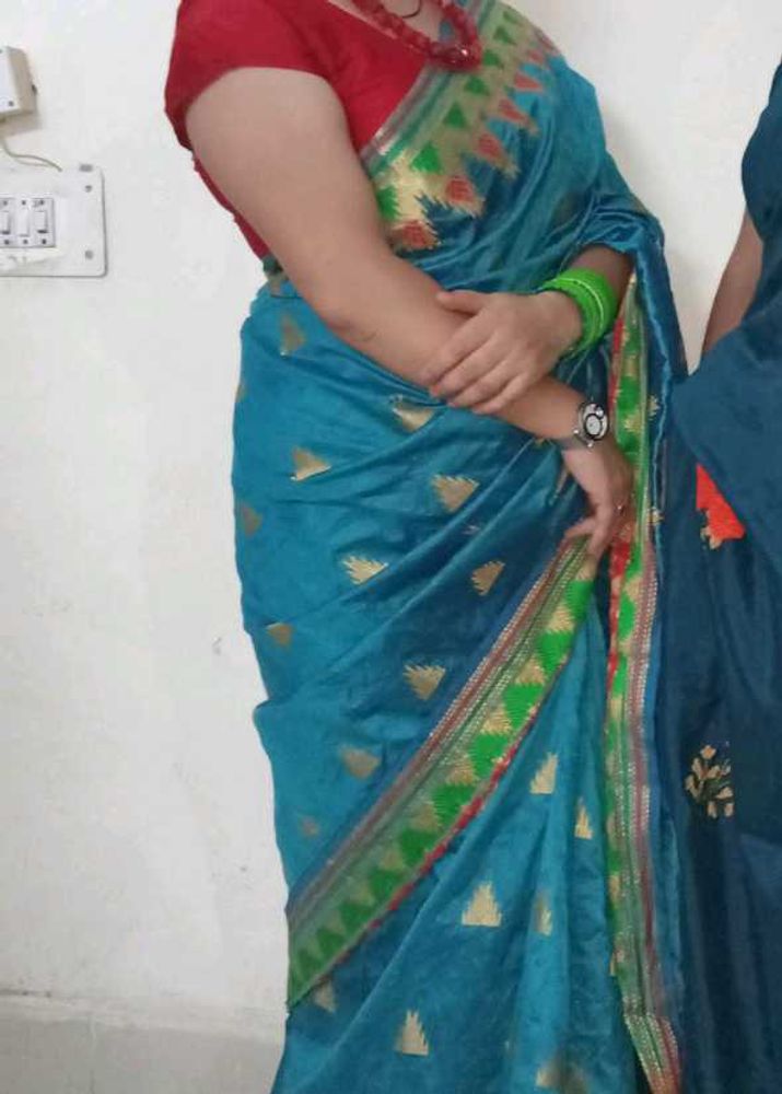 Perfect Blue Saree unused with blouse p