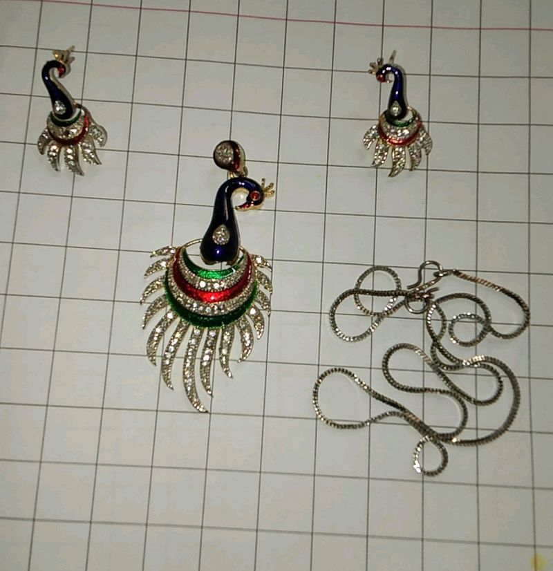 🎀New💥 Peacock AD Necklace Set