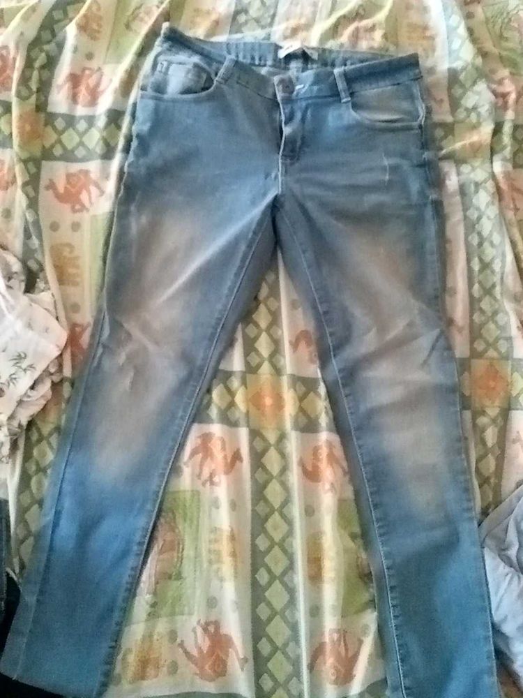 Max Jeans For Sale !