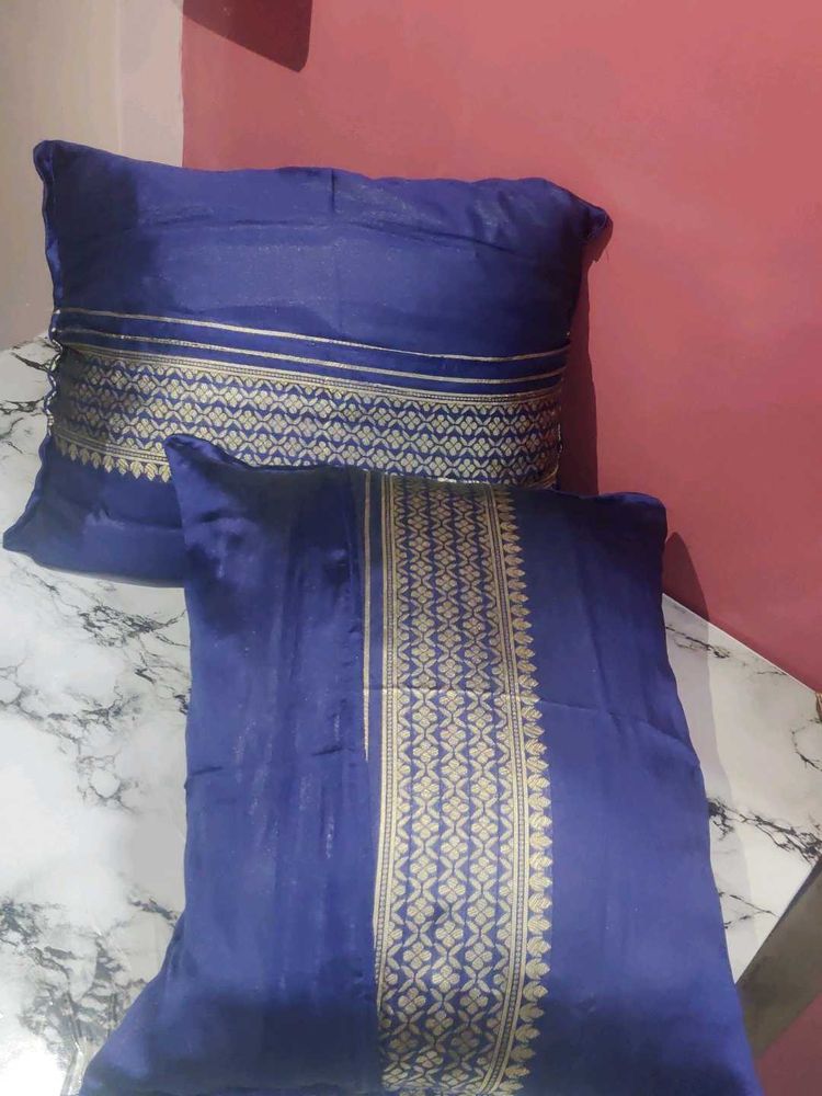 Elegant Blue Cushion Covers (Set of 2)