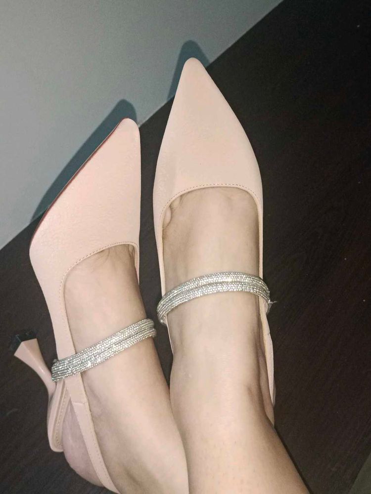 Elegant Beige Heels
