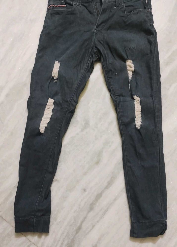 Ripped Black Jeans