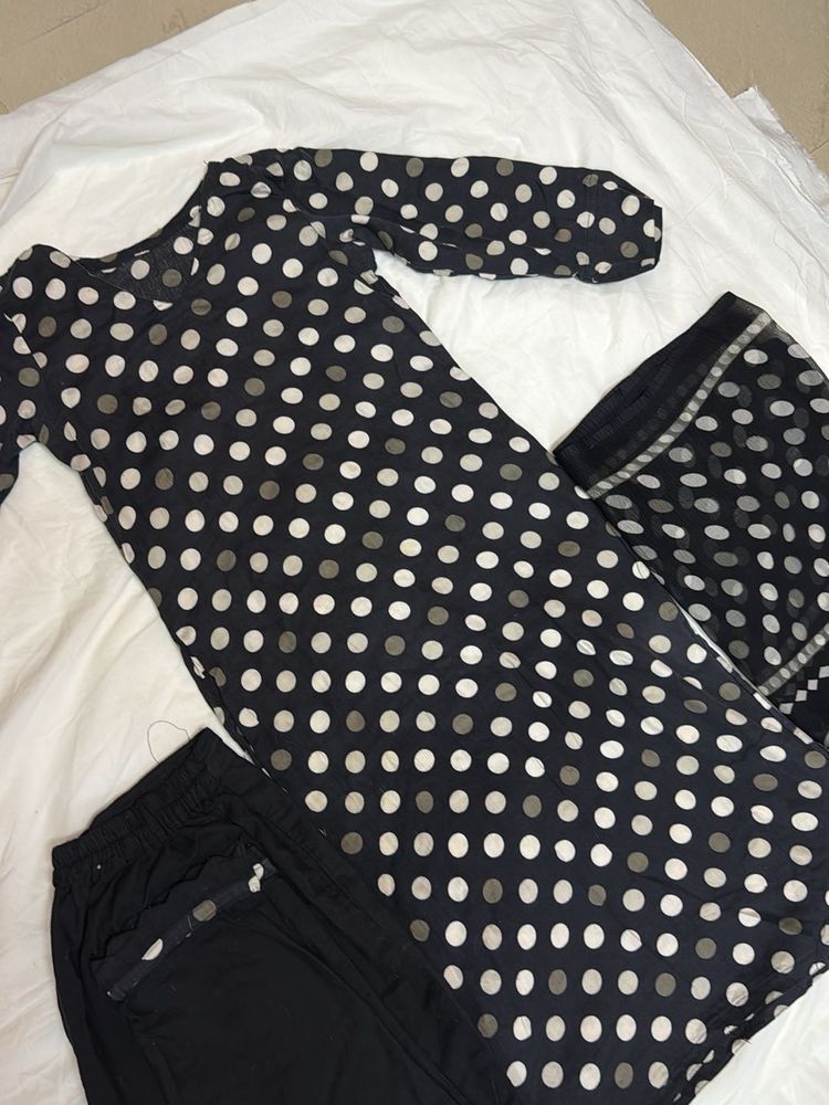 Complete Suit In Just 200🤑🤑