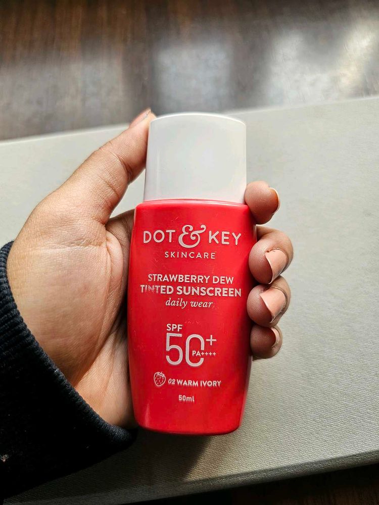 Dot &amp; Key Tinted Sunscreen