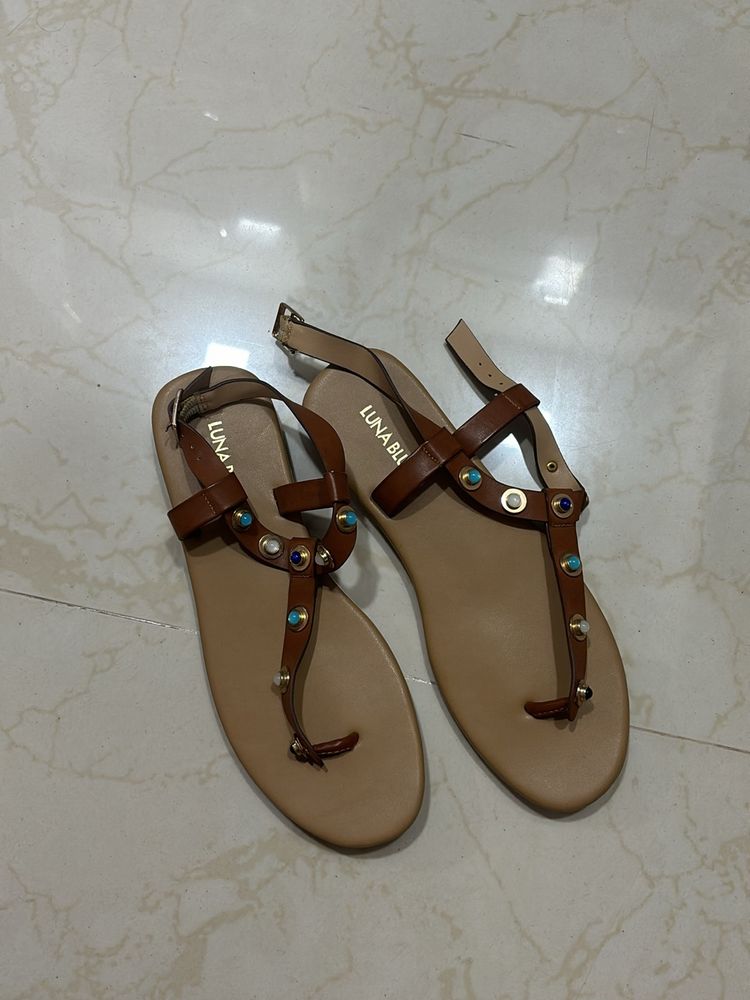 Flats (eur 39)