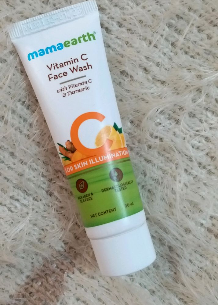 Mamaearth Vitamin C Facewash