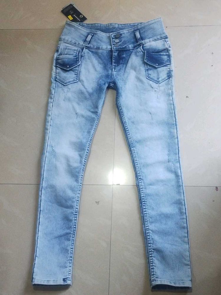 Stylish Light Wash Denim Jeans