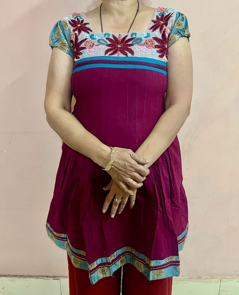 Magenta Pleated Tunic - Floral Yoke - Size L