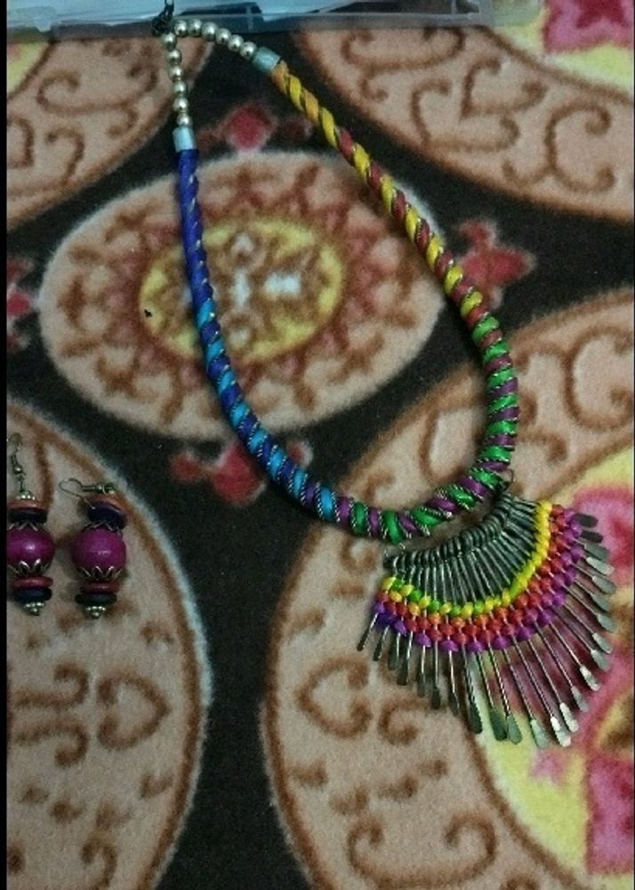 Necklace With Earing