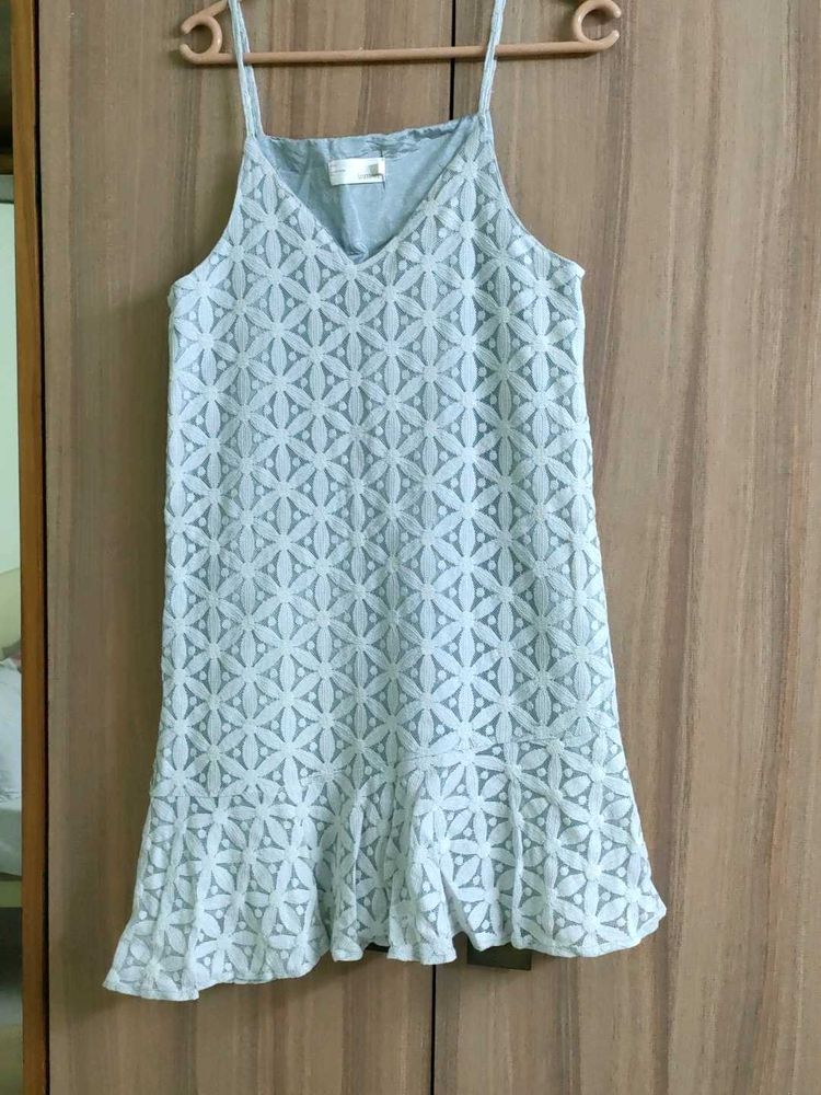 32 Size Net Dress