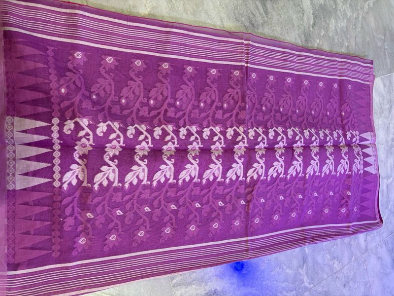 Dhakai Jamdani Saree