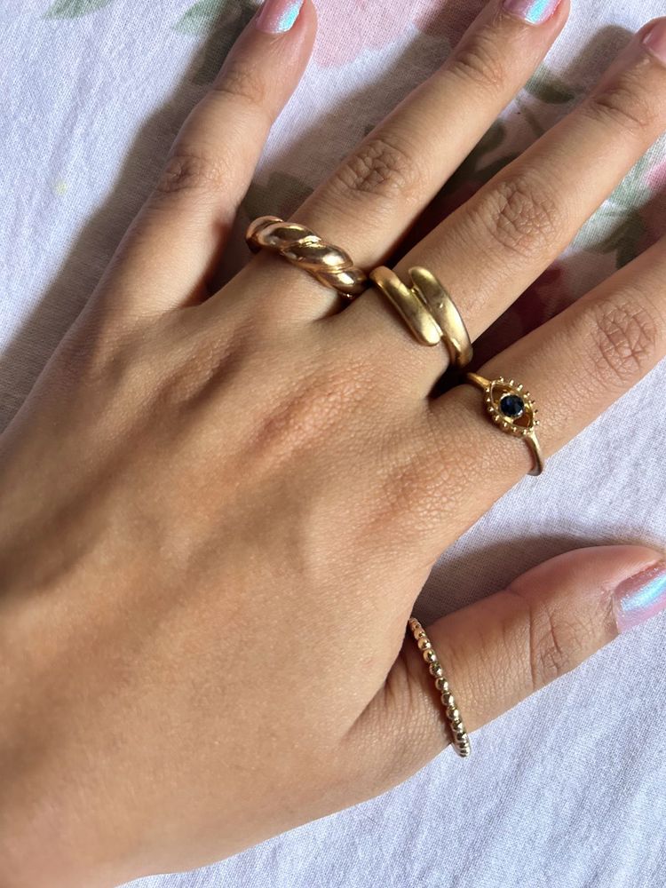 Gold Ring Set